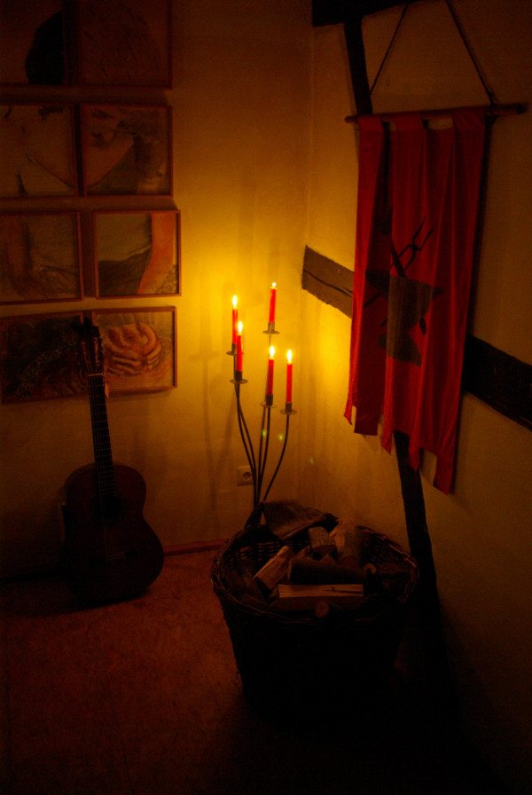 Abends wird die Gitarre rausgeholt und ein Lied geklimpert