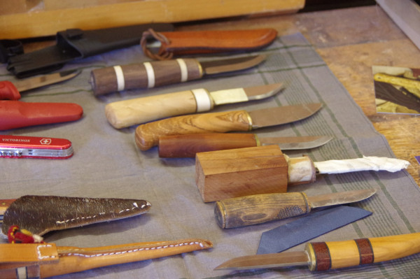 Viele Ergebnisse eines langen Wochenendes. Jeder Griff spiegelt seine:n Besitzer:in